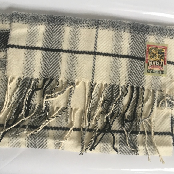 COTIERA Scarf 100% Cotton feels like cashmere Germany Fringe Cream Black Plaid - Picture 3 of 6
